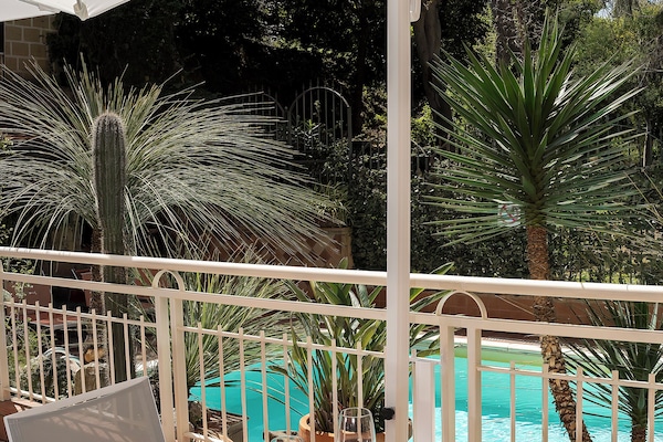 Lunch and dinner served, pool views