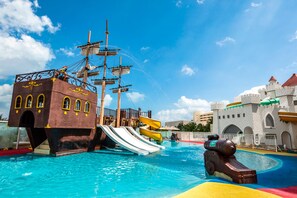 Unclassified image, 5 of 149, button - Sunscape Cancun Resort & Spa - All Inclusive (Cancun)