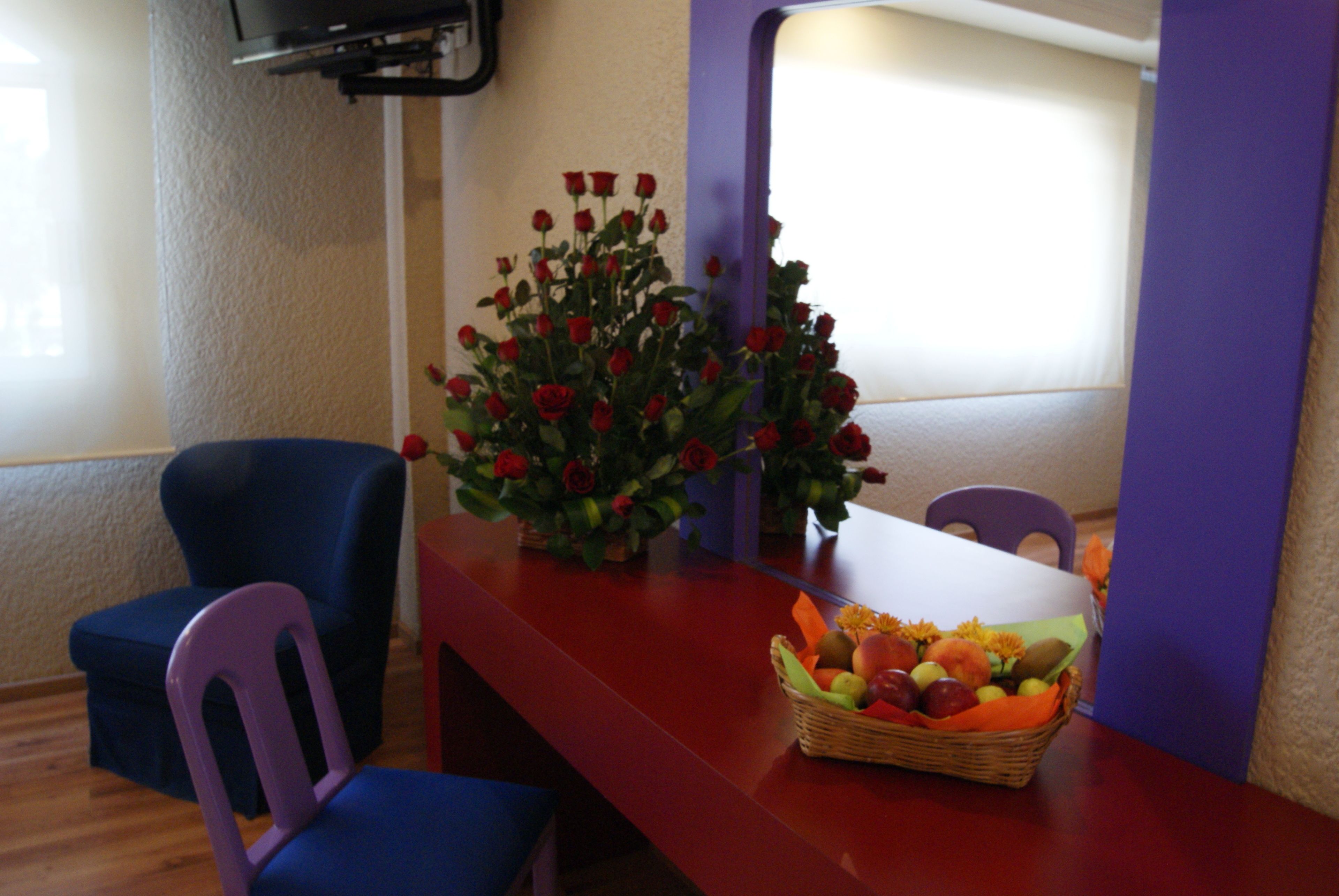 family room | room amenity