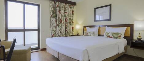 Double or Twin Room, Terrace, City View | In-room safe, desk, iron/ironing board, free WiFi
