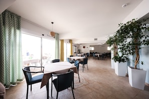 Breakfast, lunch, dinner served; international cuisine, beach views