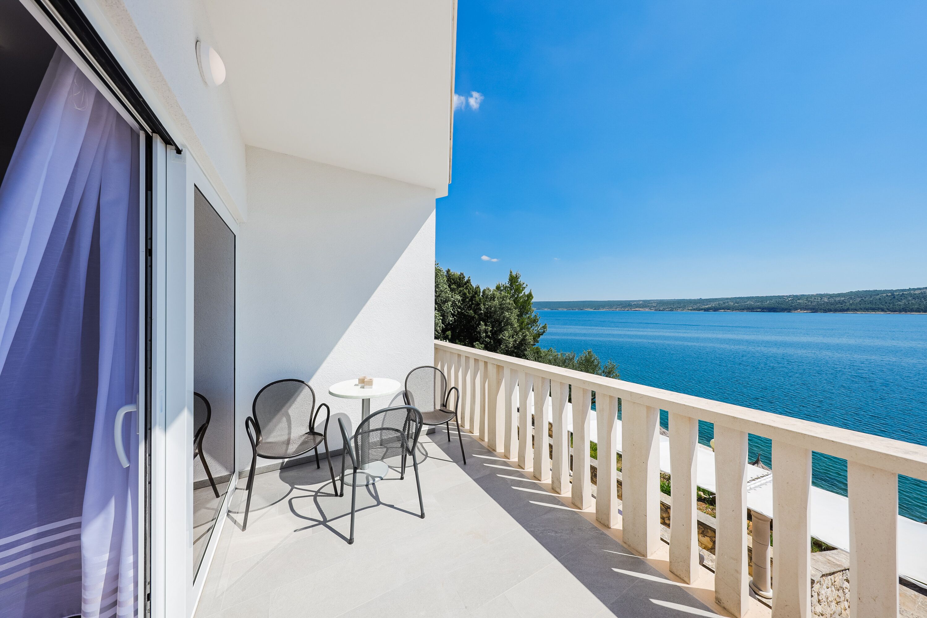 junior suite, sea view | terrace/patio