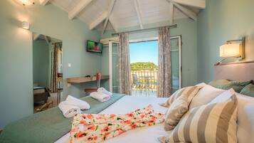 Studio | Literie de qualité supérieure, fer et planche à repasser