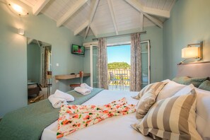 Studio | Premium bedding, iron/ironing board, free cribs/infant beds - Herodotos Studios (Zakynthos)