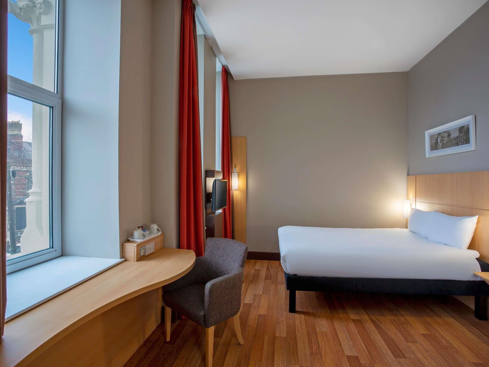 In-room safe, desk, iron/ironing board (on request)