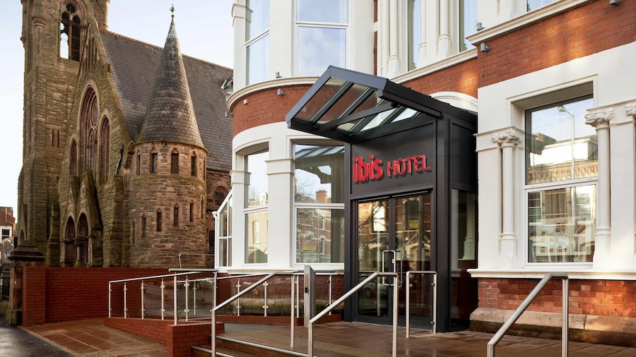 ibis Belfast Queens Quarter