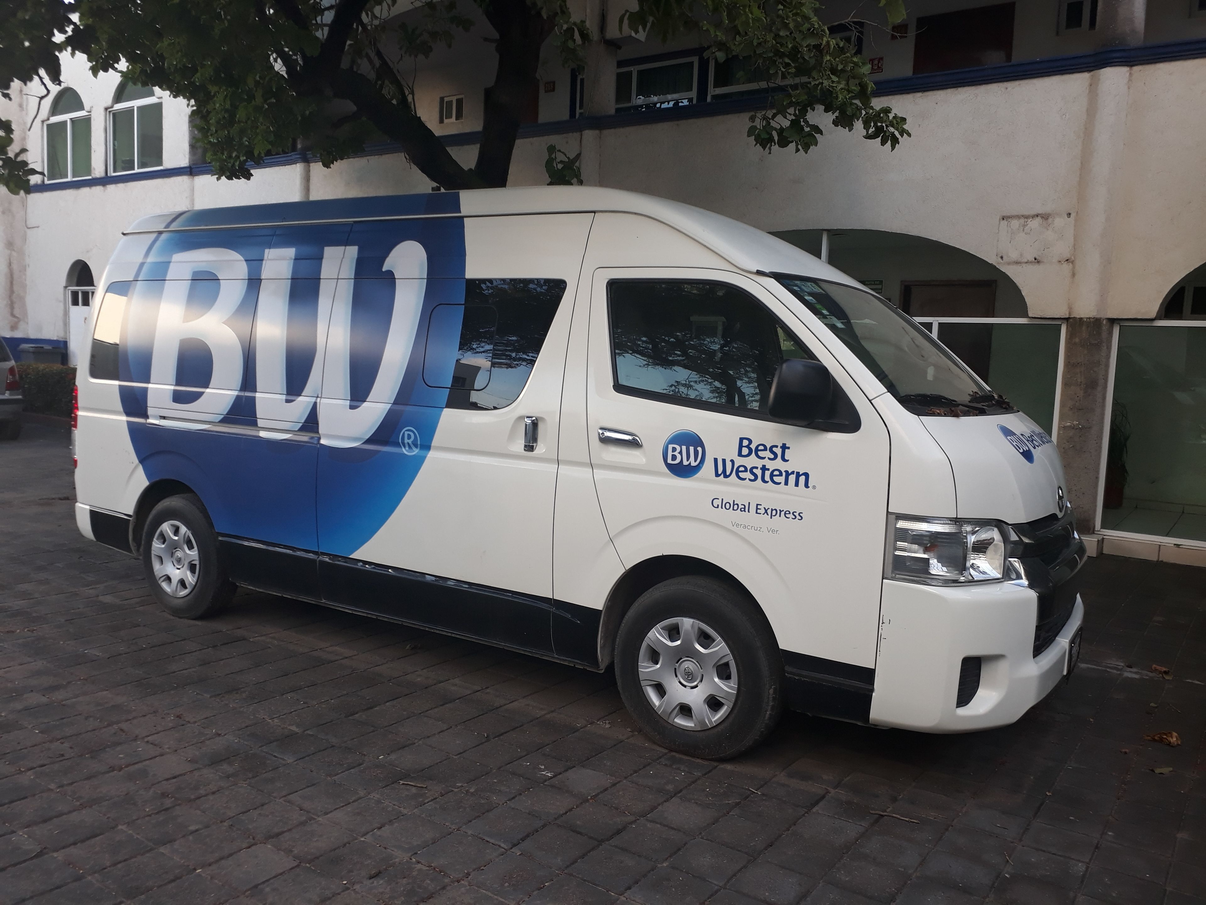 Foto - Best Western Global Express