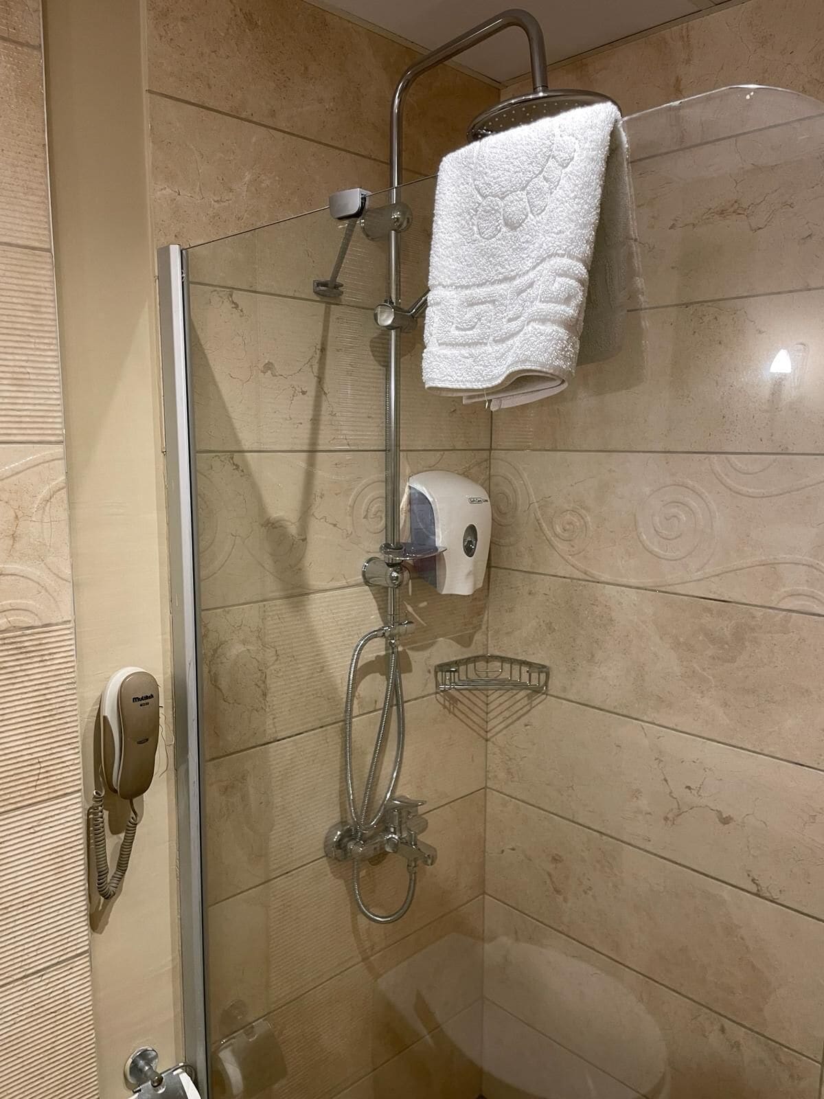 Foto - Hotel Carina