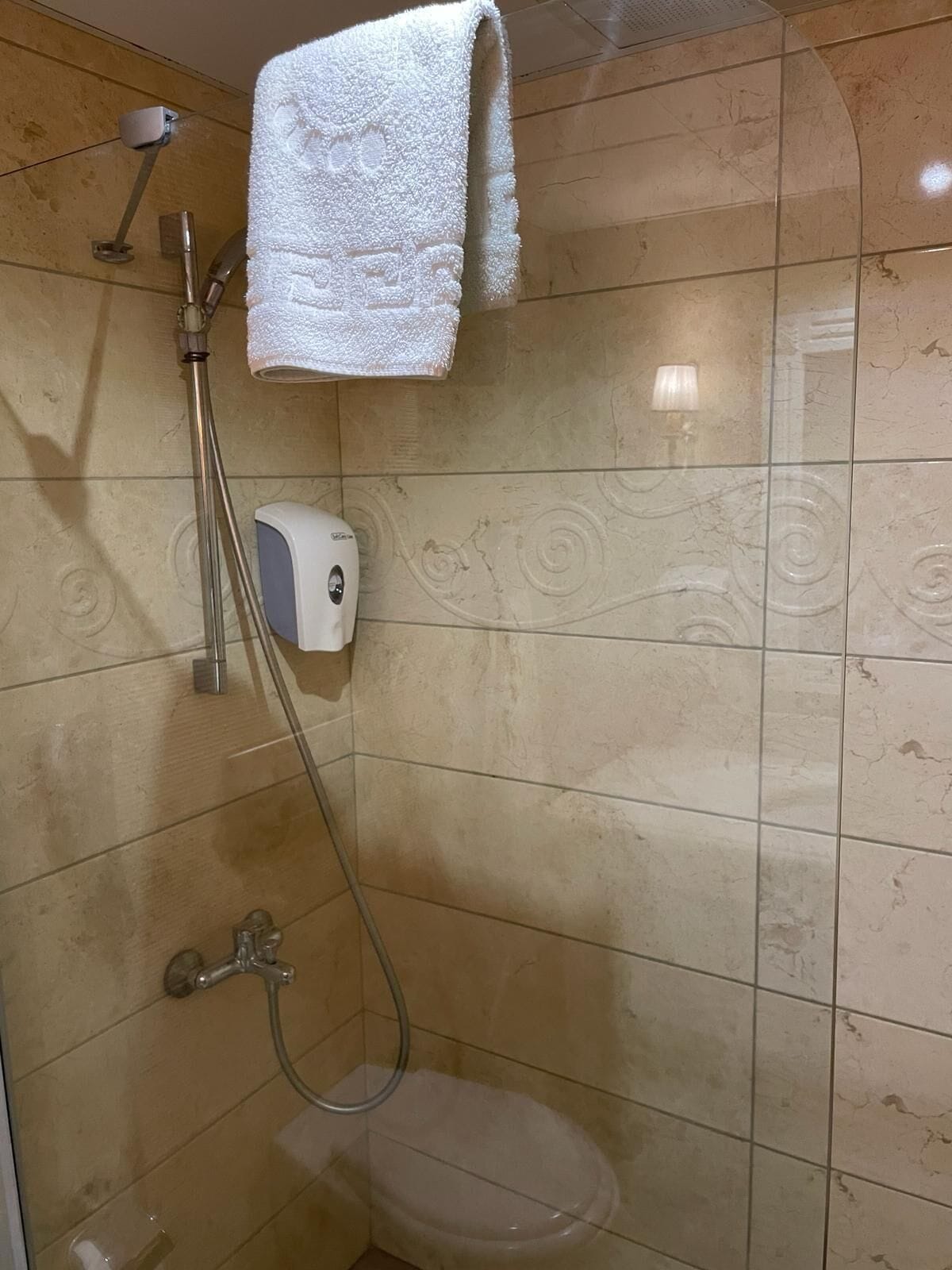 Foto - Hotel Carina