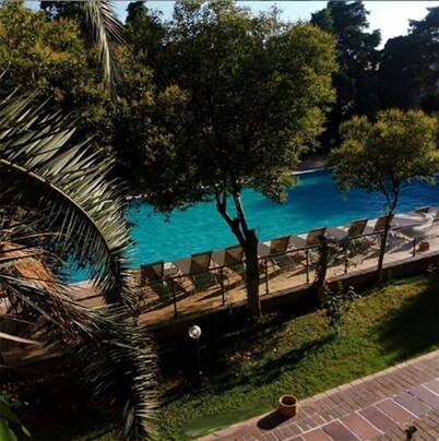 Iris Hotel & Spa