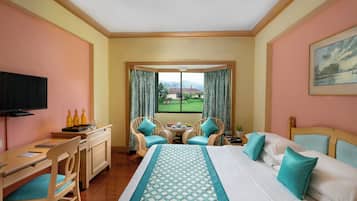 Minibar, in-room safe, desk, laptop workspace