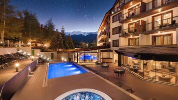 Indoor pool, outdoor pool, open 9:00 AM to 9:00 PM, sun loungers