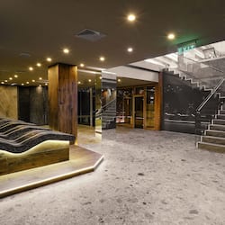 Sauna, steam room, body treatments, aromatherapy, hot stone massages