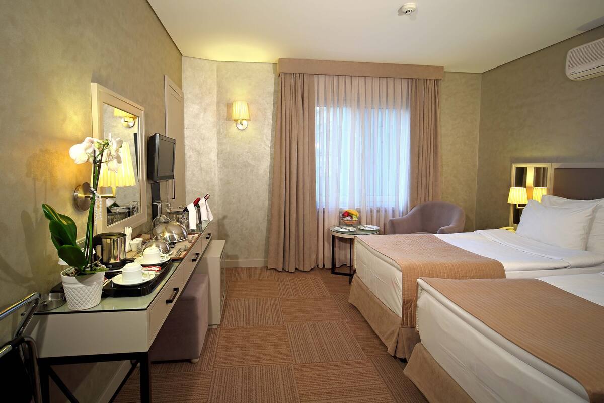 Minibar, in-room safe, desk, soundproofing