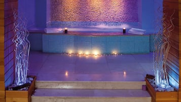 Bañera de hidromasaje interior