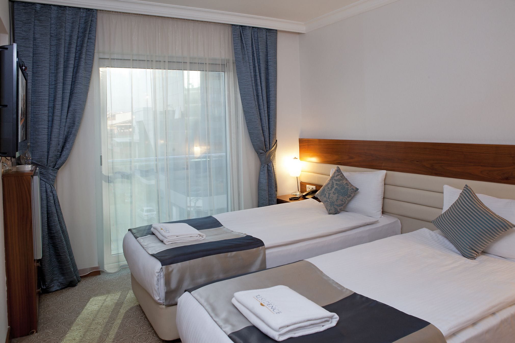 Quarto standard, 1 quarto | Frigobar, cofres nos quartos, escrivaninha, cortinas blackout