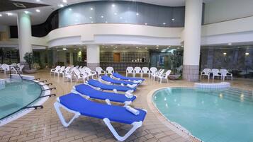 Outdoor pool, pool loungers