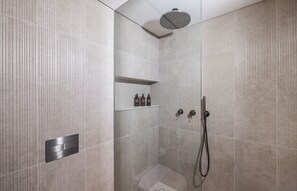 Bathroom shower - Brown Dead Sea by Brown Hotels (Tamar)