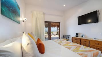 Quarto standard, vista para o oceano | Camas com colchões pillow-top, cofres nos quartos
