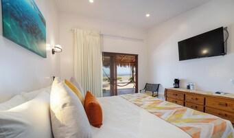 Habitación estándar, vistas al mar | Colchones con acolchado adicional y caja fuerte