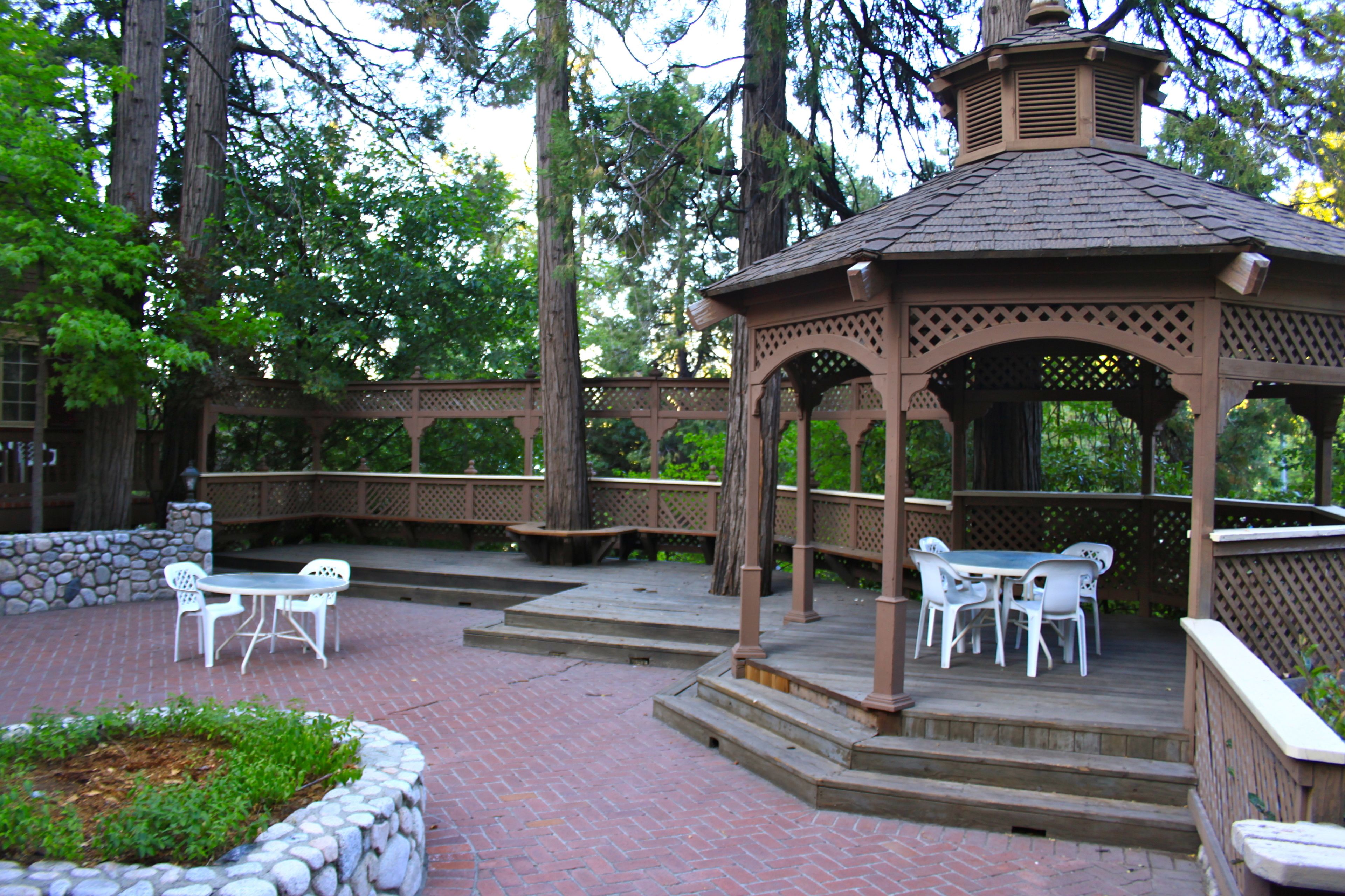 gazebo