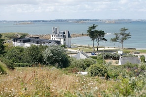 Beach nearby - Résidence Odalys Domaine des Roches Jaune (Plougasnou)
