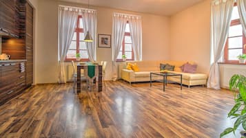 Apartment, 1 Double Bed | Living area | 80-cm LCD TV with satellite channels, TV