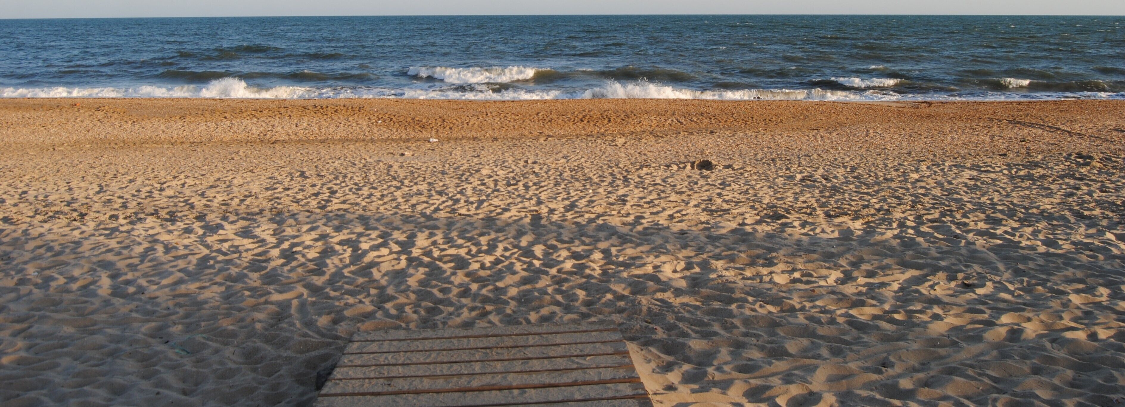 Windsurfing, surfing, sailing, motor boating