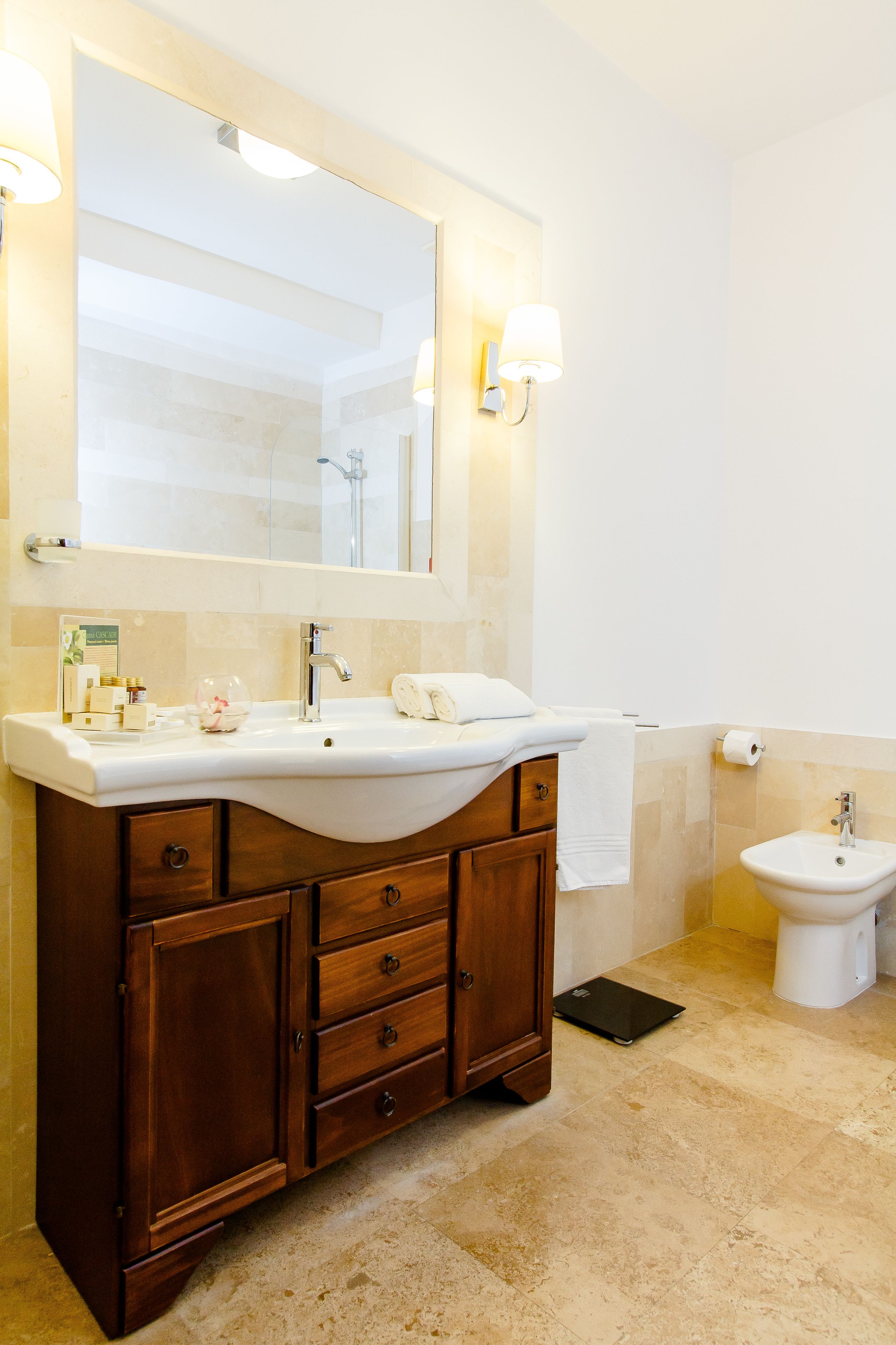 Photo - Hotel International Bucharest
