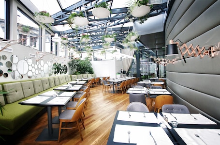 Se sirven desayunos, almuerzos y cenas