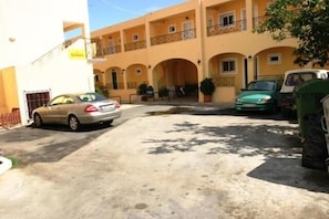 Free self-parking