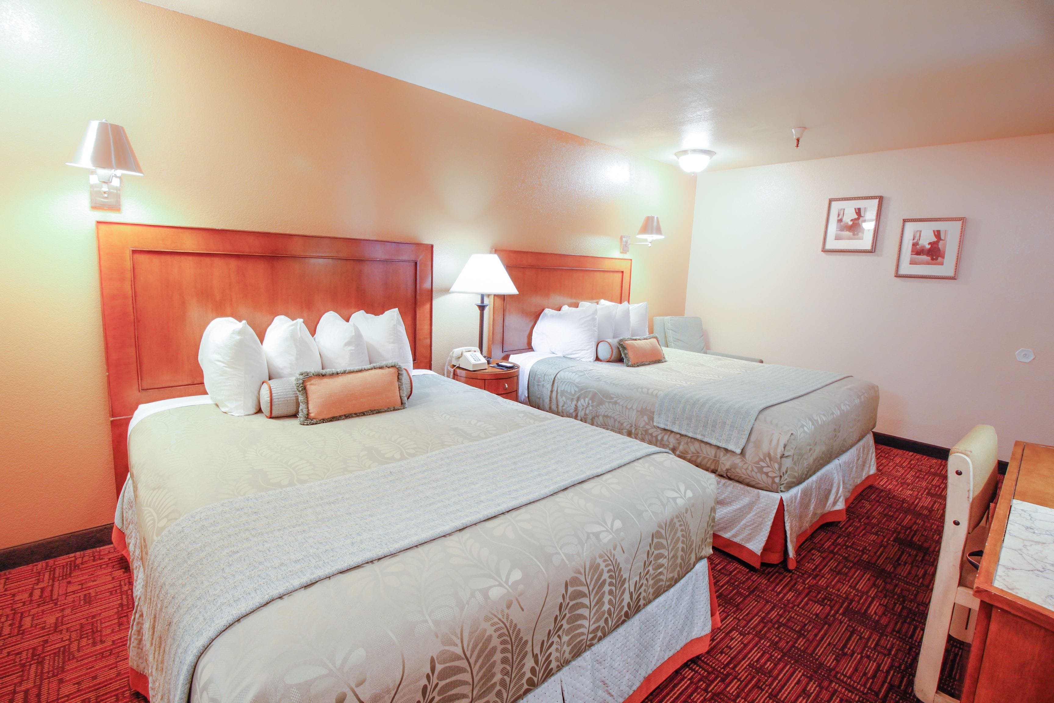 Photo - Heritage Inn La Mesa