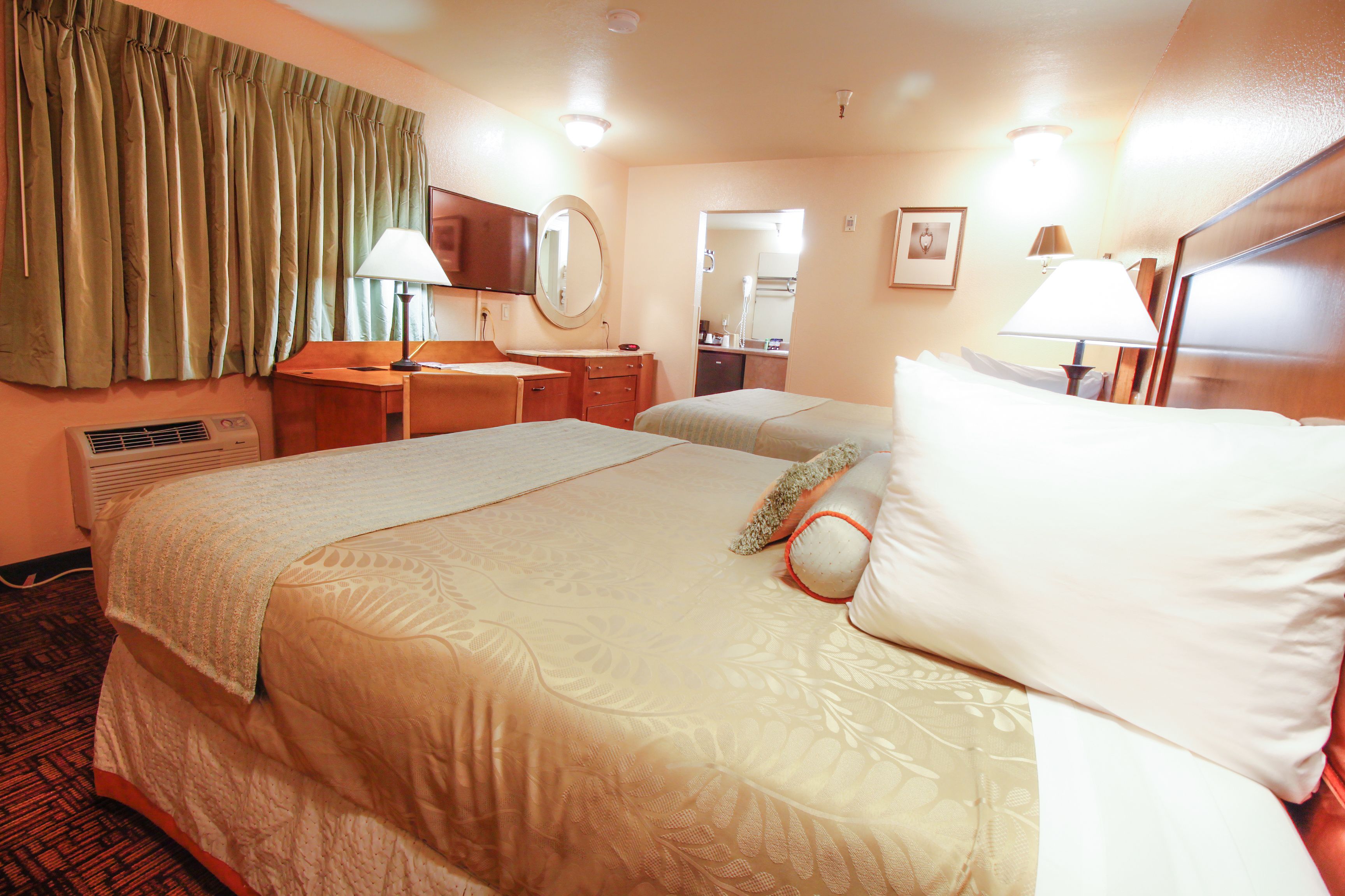 Photo - Heritage Inn La Mesa