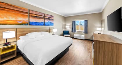 Days Inn by Wyndham Rockdale Texas
