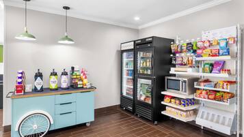 Snack bar
