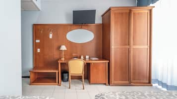 1 bedroom, premium bedding, down duvets, pillow-top beds