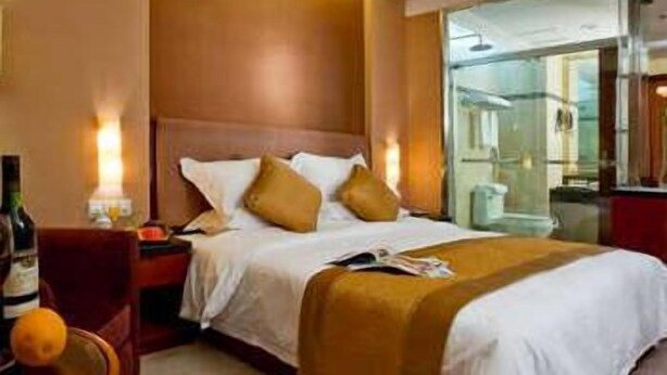 Rollaway beds - King Kong Garden Hotel (Suzhou)