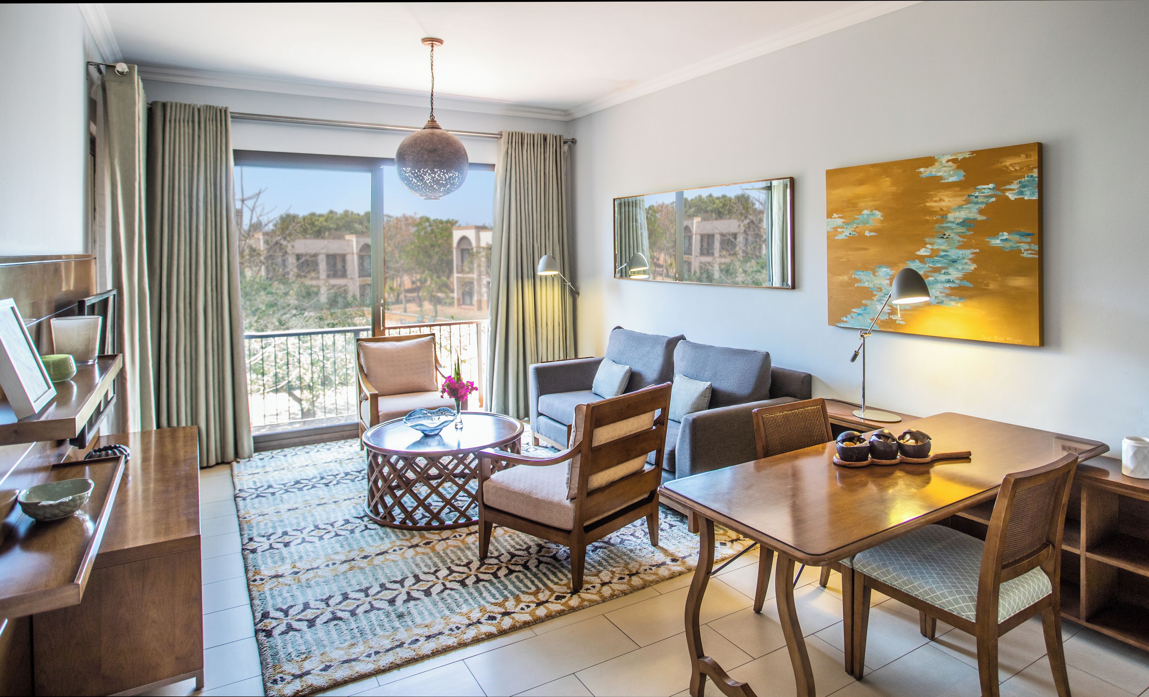AVANI One Bedroom Garden Apartment | Courtyard view
