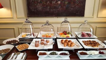 Desayuno a la carta incluido