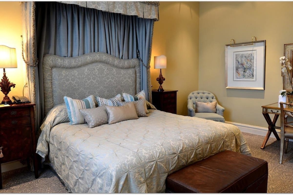 Cadar Frette Itali, peralatan tempat tidur premium, gebar bulu kapas