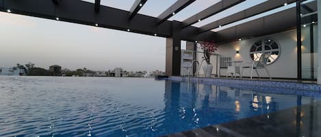 Indoor pool, outdoor pool