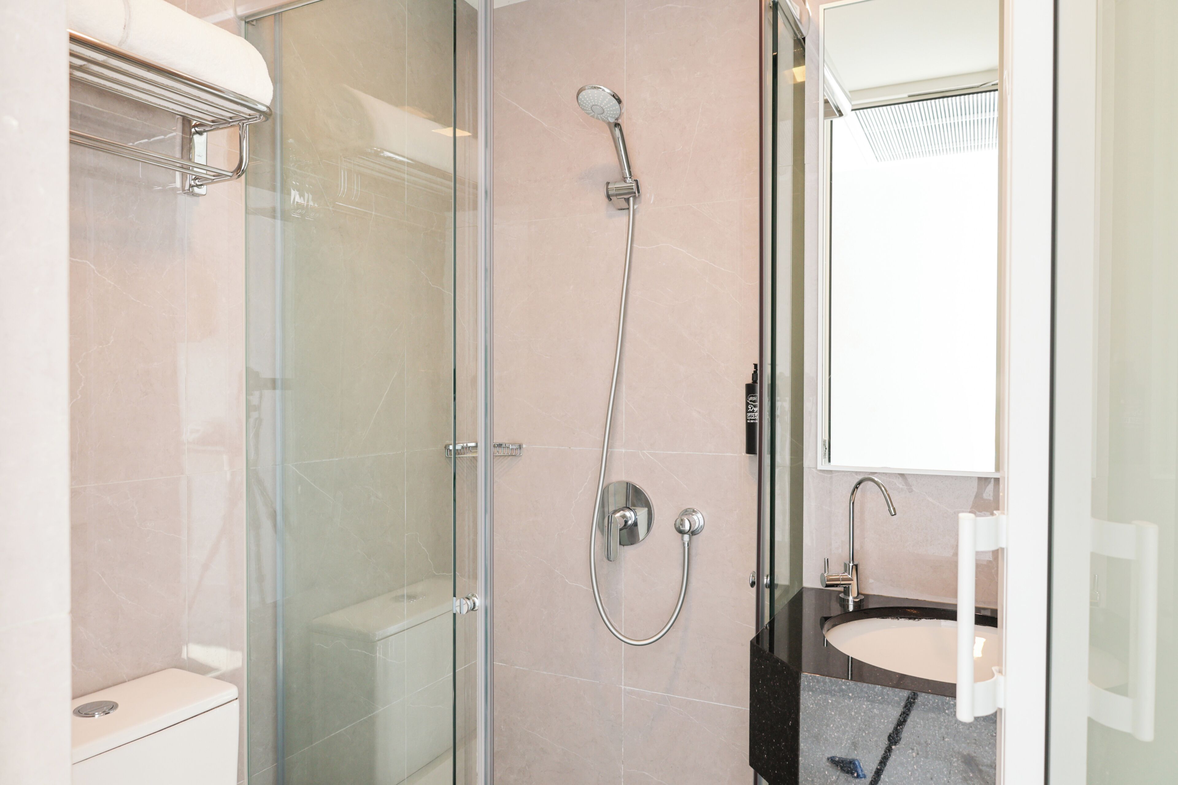 Shower, free toiletries, hair dryer, towels