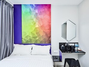 Habitación doble superior, 1 cama doble | Escritorio, tabla de planchar con plancha, wifi gratis y ropa de cama