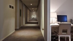 Unclassified image, 4 of 25, button - Lotus Place Hotel (Beijing)