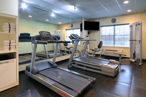 Fitness facility - Country Inn & Suites by Radisson, Asheville West near Biltmore (Asheville)
