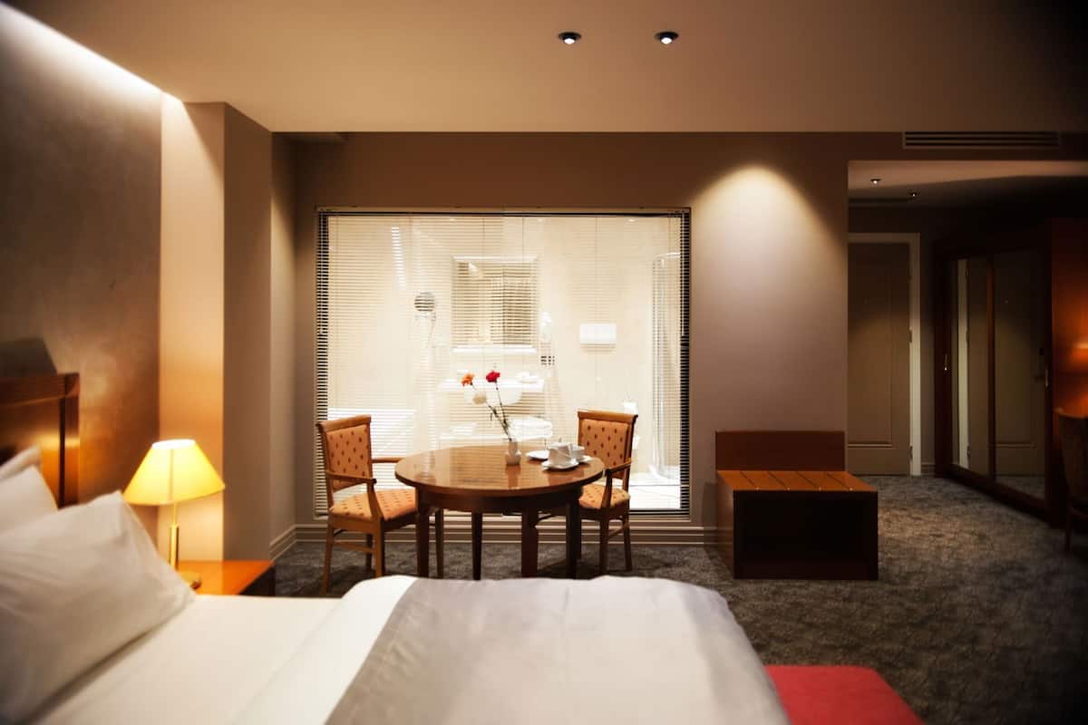 Minibar, in-room safe, desk, laptop workspace