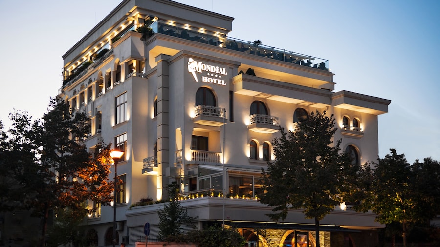 Mondial Hotel