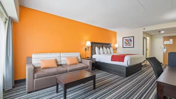 Junior Suite | Meja, seterika/papan seterika, katil bayi/kot (percuma)