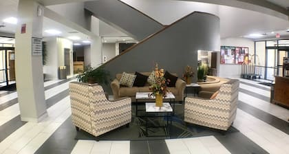 Crossroads Hotel at Huron Event Center