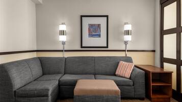 Selimut bulu angsa, bantalan ekstra lembut, dan meja kerja